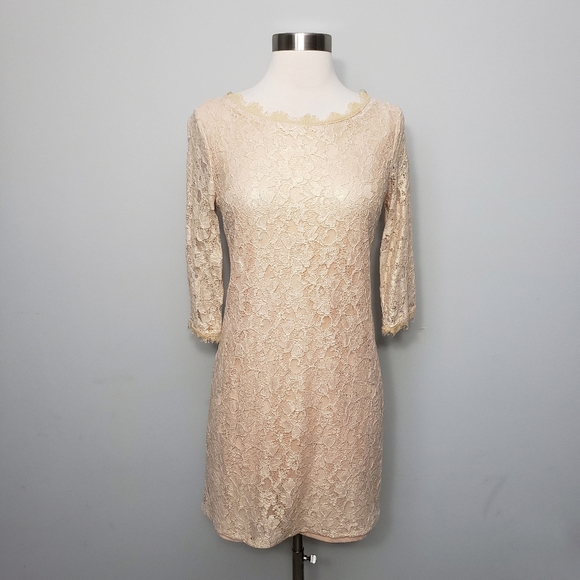 Lush Small Cream Eyelash Lace Three Quarter Sleeve Shift Dress - Picture 2 of 9